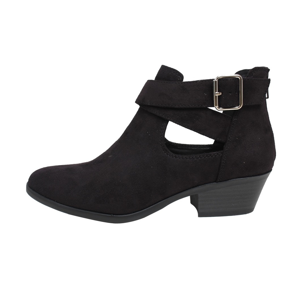 Black criss cross buckle cutout low heel ankle - Picture 2 of 4